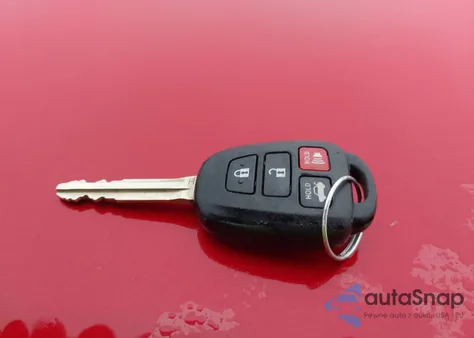 2016 Toyota Corolla Le Plus from USA, damaged, VIN 2T1BURHE8GC551746